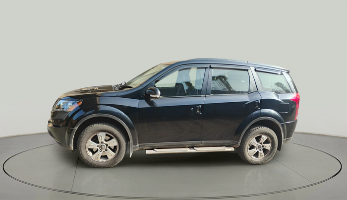 2014 Mahindra XUV500 W8, Diesel, Manual, 1,03,454 km, exterior