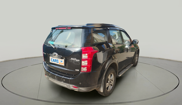2014 Mahindra XUV500 W8, Diesel, Manual, 1,03,454 km, exterior