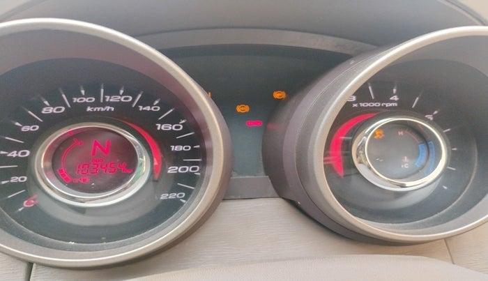 2014 Mahindra XUV500 W8, Diesel, Manual, 1,03,454 km, interior