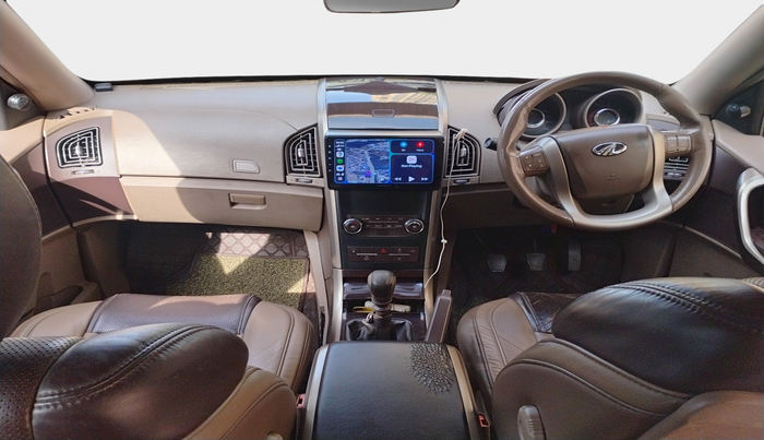 2014 Mahindra XUV500 W8, Diesel, Manual, 1,03,454 km, interior