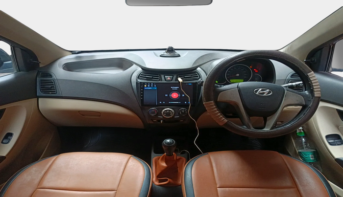 2015 Hyundai Eon SPORTZ, Petrol, Manual, 35,100 km, interior