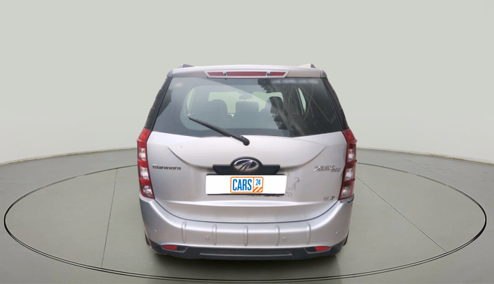 2014 Mahindra XUV500 W6, Diesel, Manual, 70,767 km, exterior