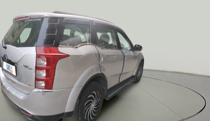 2014 Mahindra XUV500 W6, Diesel, Manual, 70,767 km, exterior