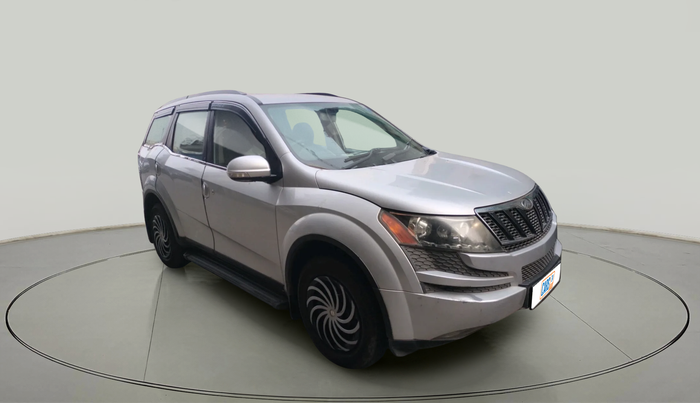 2014 Mahindra XUV500 W6, Diesel, Manual, 70,767 km, exterior