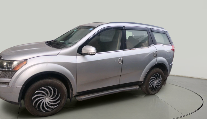 2014 Mahindra XUV500 W6, Diesel, Manual, 70,767 km, exterior