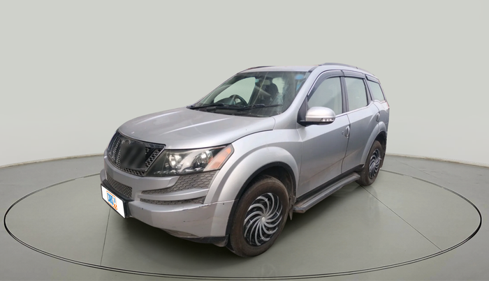 2014 Mahindra XUV500 W6, Diesel, Manual, 70,767 km, exterior