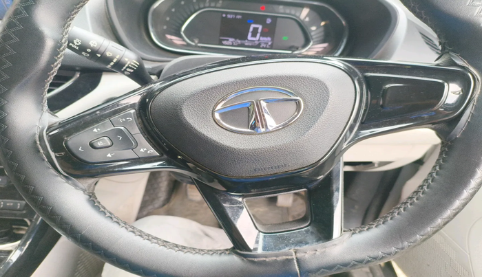 2021 Tata NEXON XZ PLUS DIESEL DUAL TONE, Diesel, Manual, 45,057 km, interior