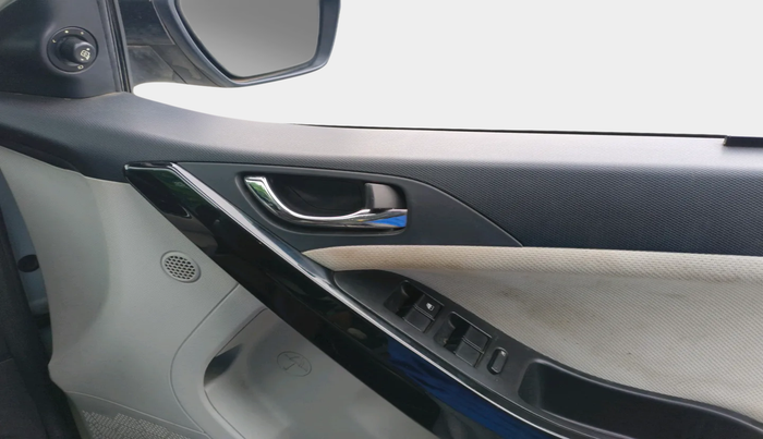 2021 Tata NEXON XZ PLUS DIESEL DUAL TONE, Diesel, Manual, 45,057 km, interior