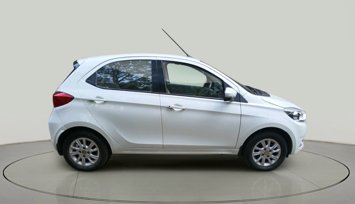 2017 Tata Tiago XZ PETROL, Petrol, Manual, 22,104 km, exterior