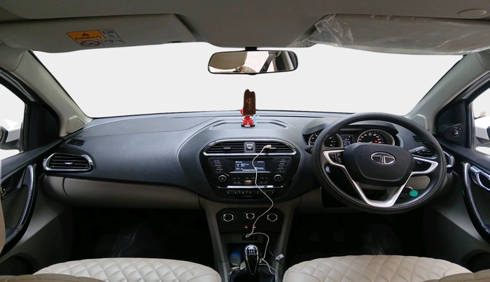 2017 Tata Tiago XZ PETROL, Petrol, Manual, 22,104 km, interior