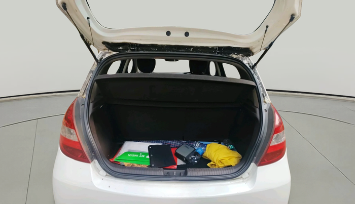 2011 Hyundai i20 ASTA 1.4 CRDI, Diesel, Manual, 84,832 km, exterior