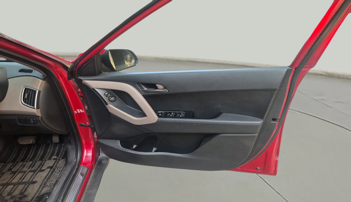 2017 Hyundai Creta SX PLUS AT 1.6 PETROL, Petrol, Automatic, 51,139 km, interior