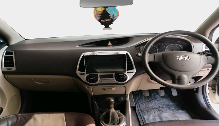 2011 Hyundai i20 MAGNA 1.2, Petrol, Manual, 61,424 km, interior