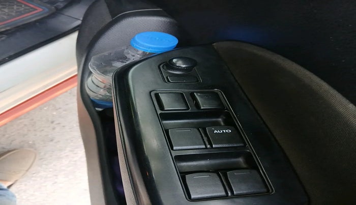 2016 Maruti Swift VXI, Petrol, Manual, 55,529 km, interior