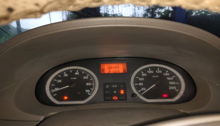 2011 Mahindra Verito 1.5 D6, Diesel, Manual, 68,993 km, interior