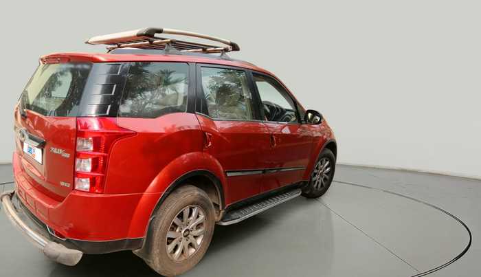 2015 Mahindra XUV500 W10, Diesel, Manual, 1,25,018 km, exterior