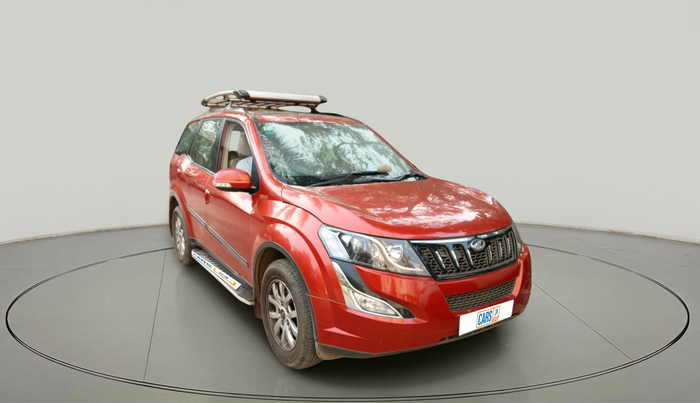 2015 Mahindra XUV500 W10, Diesel, Manual, 1,25,018 km, exterior