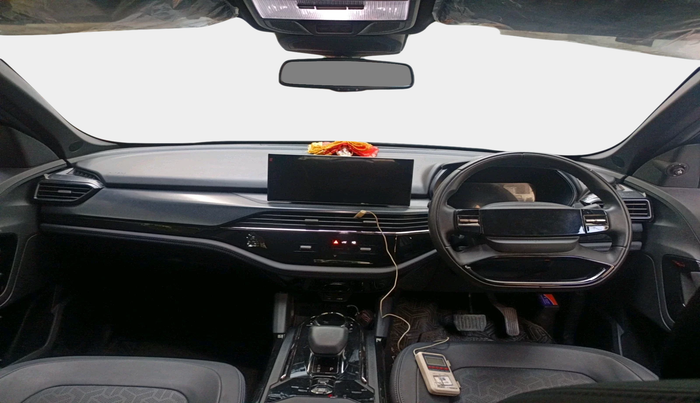 2024 Tata Safari ACCOMPLISHED DARK EDITION AT, Diesel, Automatic, 7,861 km, interior