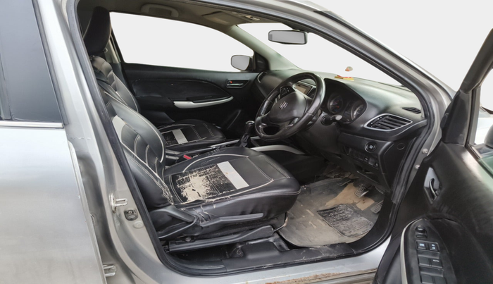 2016 Maruti Baleno ALPHA DIESEL 1.3, Diesel, Manual, 2,35,404 km, interior
