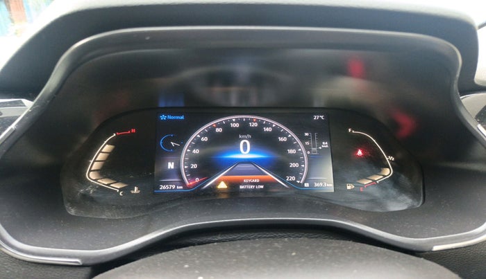 2023 Renault Kiger RXZ AMT DUAL TONE, Petrol, Automatic, 26,579 km, interior