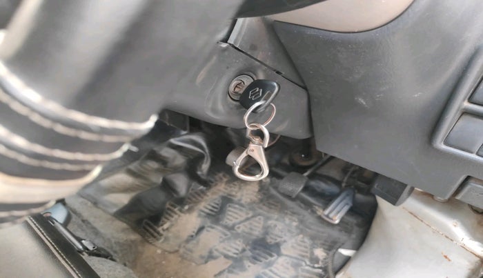 2014 Maruti Eeco 5 STR WITH A/C+HTR, Petrol, Manual, 44,625 km, interior