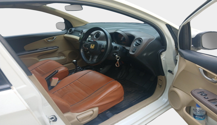 2012 Honda Brio V MT, Petrol, Manual, 84,250 km, interior