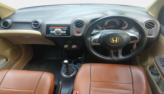 2012 Honda Brio V MT, Petrol, Manual, 84,250 km, interior