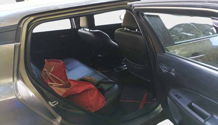 2018 Maruti Swift VXI, Petrol, Manual, 72,101 km, interior