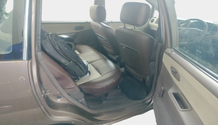 2010 Maruti Zen Estilo LXI, Petrol, Manual, 70,208 km, interior