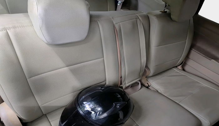 2013 Maruti Ertiga ZDI, Diesel, Manual, 1,07,306 km, interior