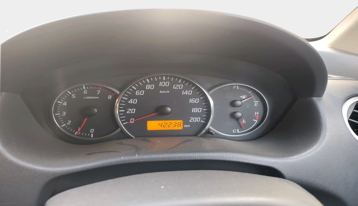 2010 Maruti Swift VXI, Petrol, Manual, 42,238 km, interior