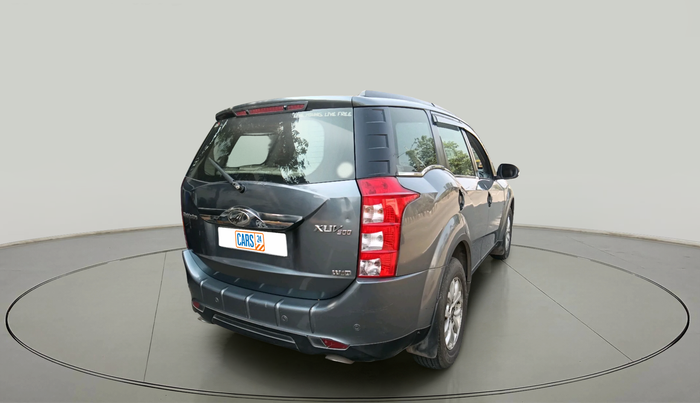 2015 Mahindra XUV500 W10, Diesel, Manual, 1,49,965 km, exterior