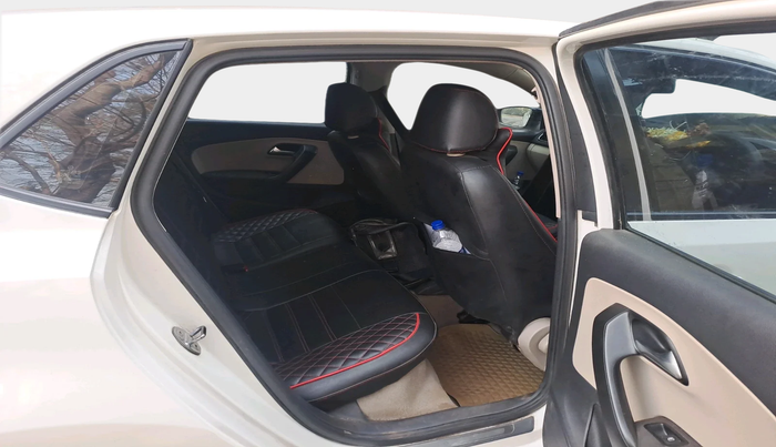 2012 Volkswagen Polo HIGHLINE1.2L, Petrol, Manual, 83,432 km, interior