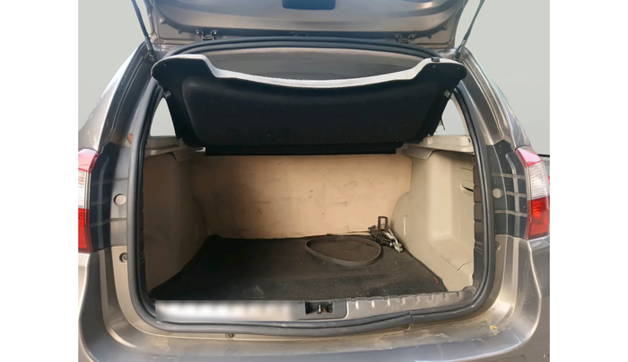 2015 Nissan Terrano XL (D), Diesel, Manual, 1,14,685 km, exterior