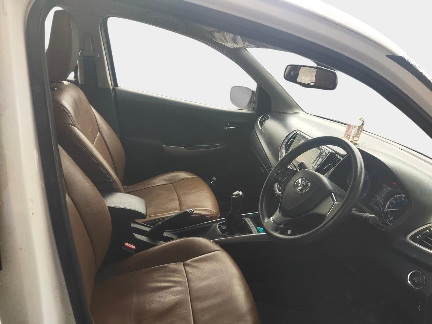 2019 Toyota Glanza G, Petrol, Manual, 30,449 km, interior