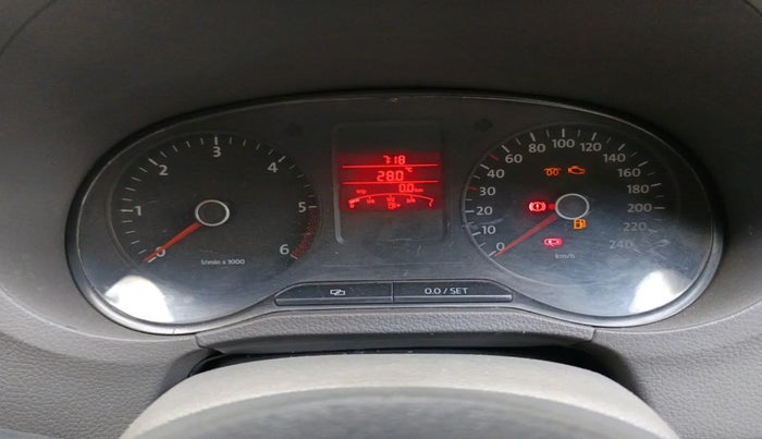 2010 Volkswagen Vento TRENDLINE DIESEL 1.6, Diesel, Manual, 90,000 km, interior