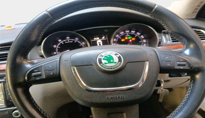 2011 Skoda Superb ELEGANCE 1.8 TSI AT, Petrol, Automatic, 58,921 km, interior