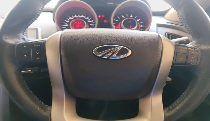 2012 Mahindra XUV500 W8, Diesel, Manual, 88,171 km, interior