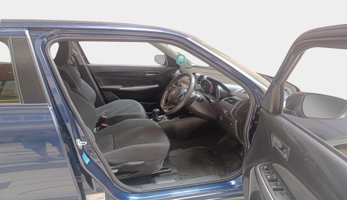 2022 Maruti Swift ZXI AMT, Petrol, Automatic, 20,302 km, interior