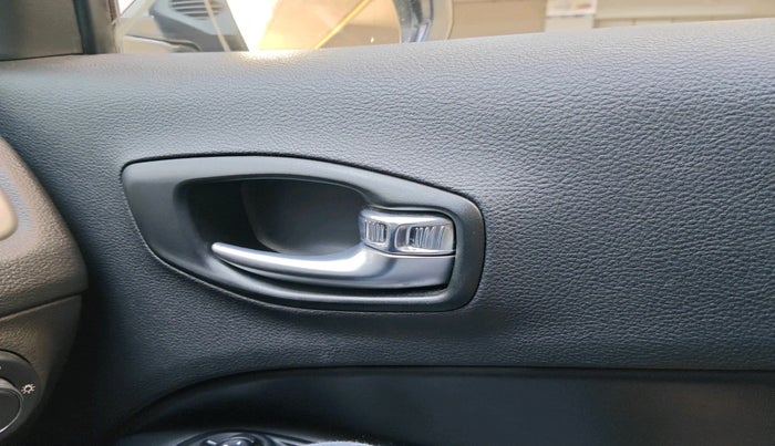 2017 Jeep Compass SPORT 2.0 DIESEL, Diesel, Manual, 81,517 km, interior