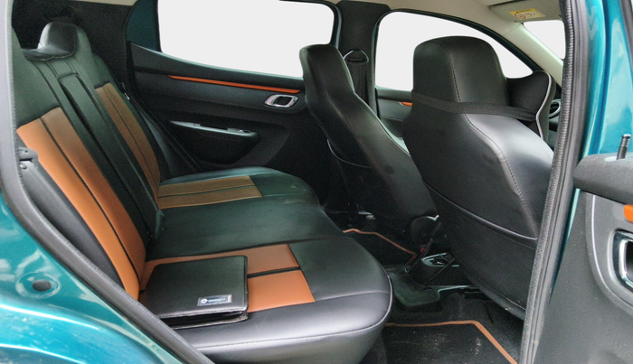 2020 Renault Kwid CLIMBER 1.0 AMT (O), Petrol, Automatic, 19,700 km, interior