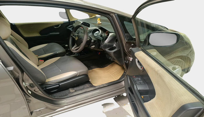 2011 Honda Jazz 1.2L I-VTEC S, Petrol, Manual, 1,34,061 km, interior