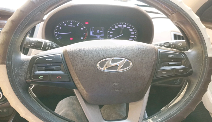 2017 Hyundai Creta SX PLUS 1.6 PETROL DUAL TONE, Petrol, Manual, 79,803 km, interior