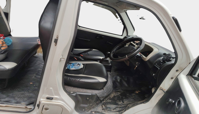 2018 Maruti Eeco 5 STR WITH A/C+HTR, Petrol, Manual, 32,490 km, interior