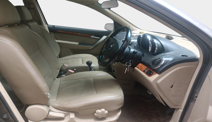 2010 Chevrolet Aveo LT 1.4, Petrol, Manual, 52,240 km, interior