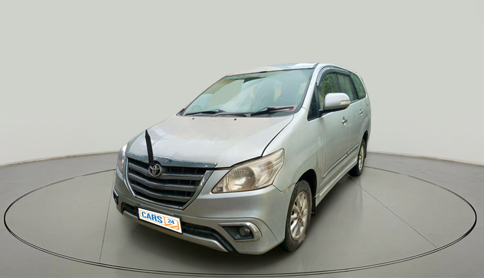2013 Toyota Innova 2.5 VX 7 STR, Diesel, Manual, 3,51,892 km, exterior