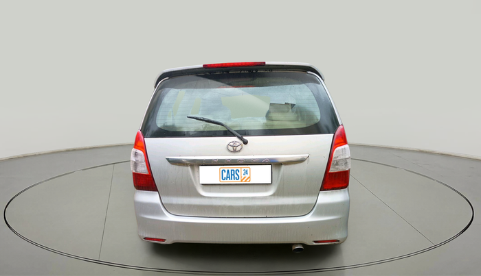 2013 Toyota Innova 2.5 VX 7 STR, Diesel, Manual, 3,51,892 km, exterior