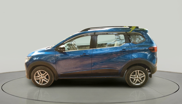 2022 Renault TRIBER RXZ, Petrol, Manual, 17,808 km, exterior