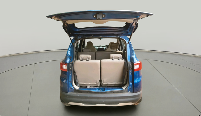 2022 Renault TRIBER RXZ, Petrol, Manual, 17,808 km, exterior