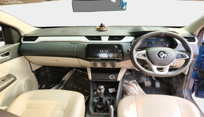 2022 Renault TRIBER RXZ, Petrol, Manual, 17,808 km, interior